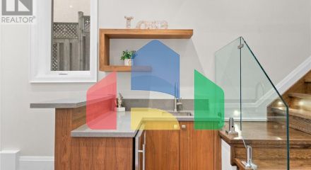 Residential - Single Family Home - Toronto, Canada - Canada