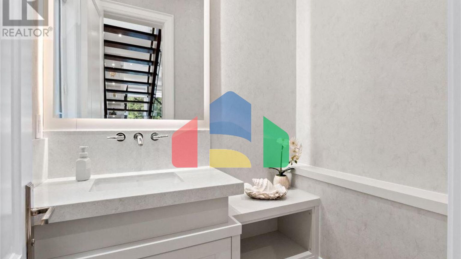 Residential - Single Family Home - Toronto, Canada - Canada