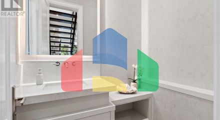 Residential - Single Family Home - Toronto, Canada - Canada