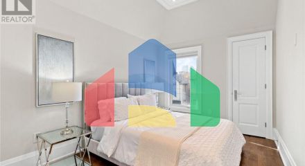 Residential - Single Family Home - Toronto, Canada - Canada