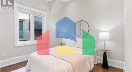 Residential - Single Family Home - Toronto, Canada - Canada