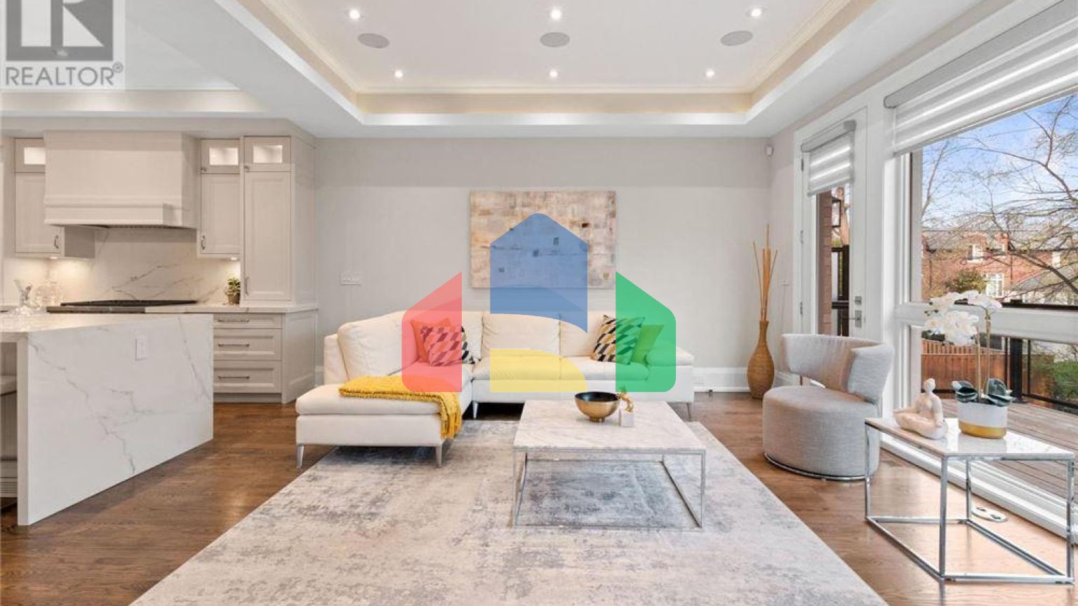 Residential - Single Family Home - Toronto, Canada - Canada