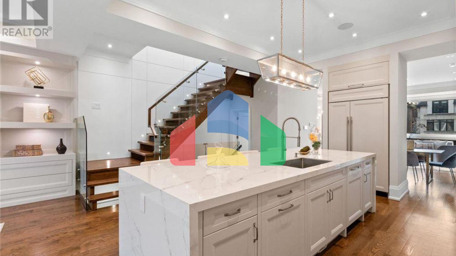 Residential - Single Family Home - Toronto, Canada - Canada