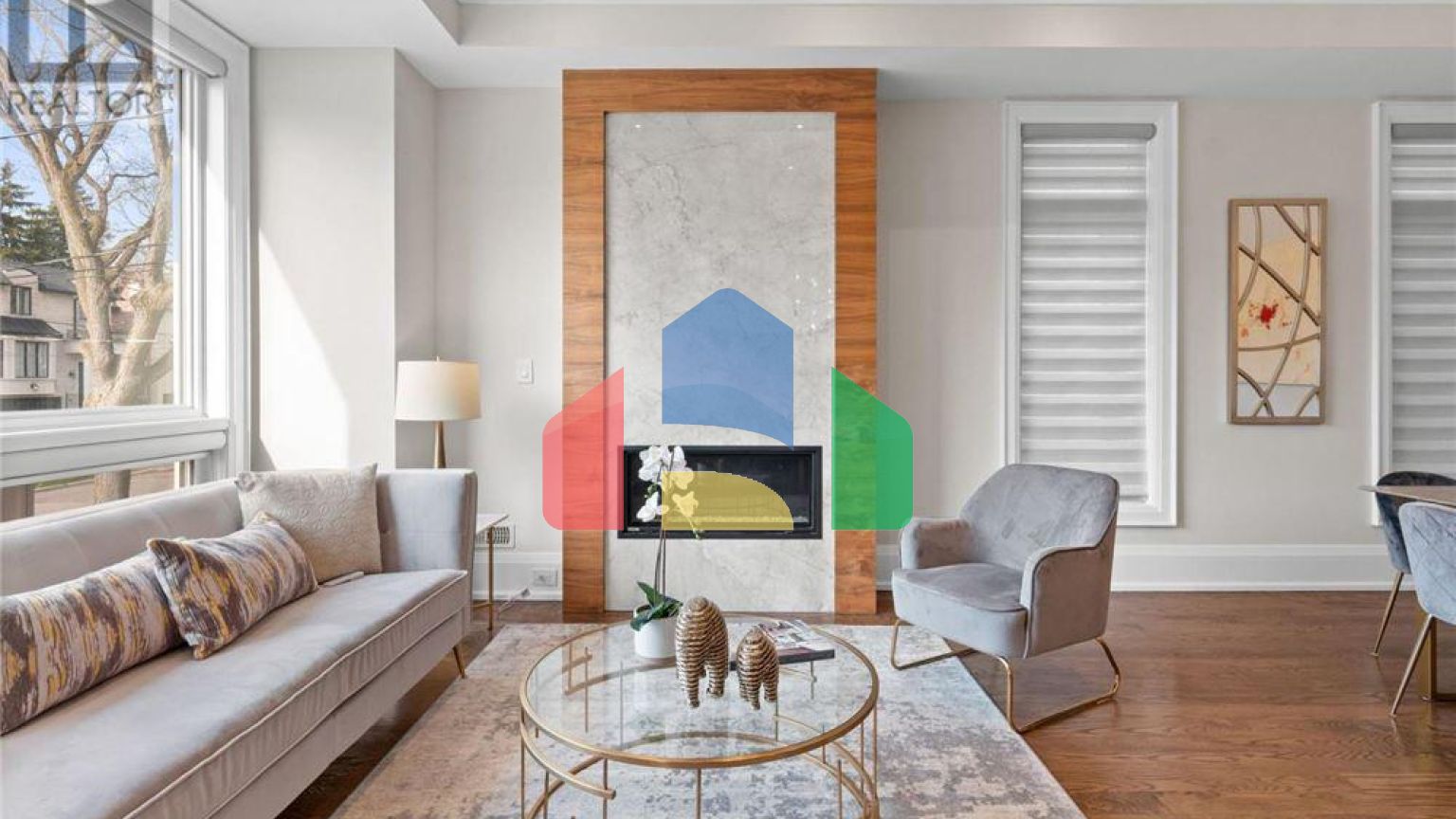 Residential - Single Family Home - Toronto, Canada - Canada