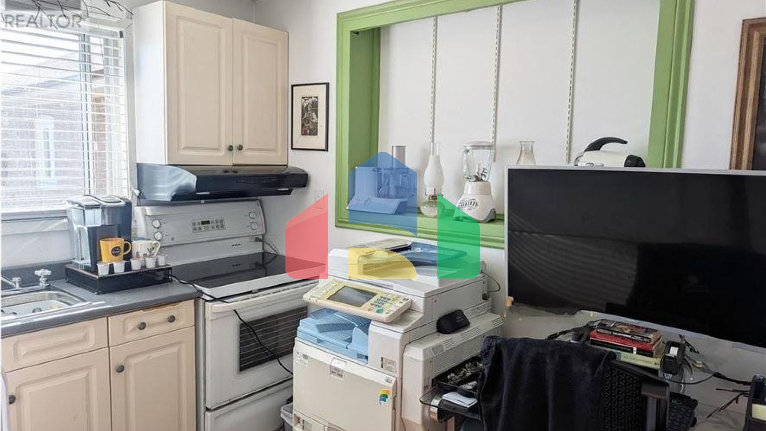 Residential - Single Family Home - Toronto, Canada - Canada