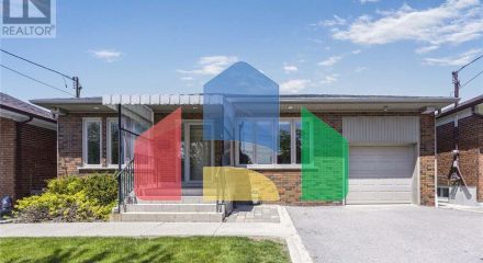 Residential - Single Family Home - Toronto, Canada - Canada