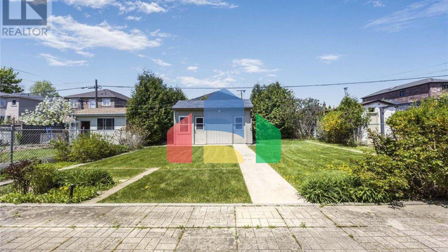 Residential - Single Family Home - Toronto, Canada - Canada