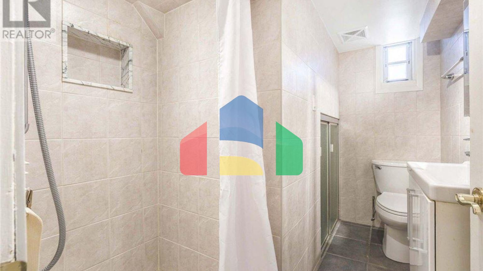 Residential - Single Family Home - Toronto, Canada - Canada