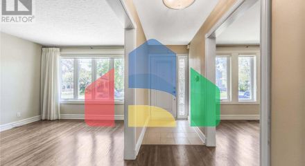 Residential - Single Family Home - Toronto, Canada - Canada