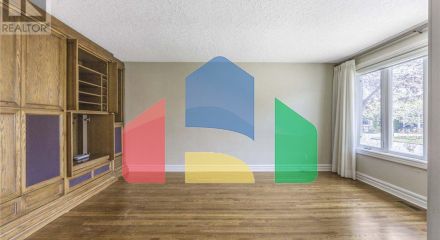 Residential - Single Family Home - Toronto, Canada - Canada