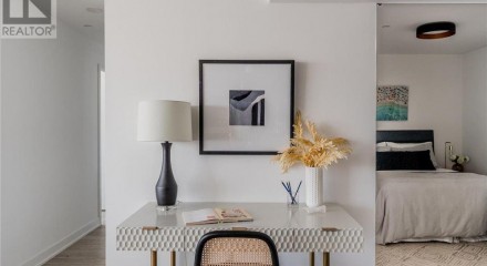 Residential - Condo/Apartment - Toronto, Canada - Canada
