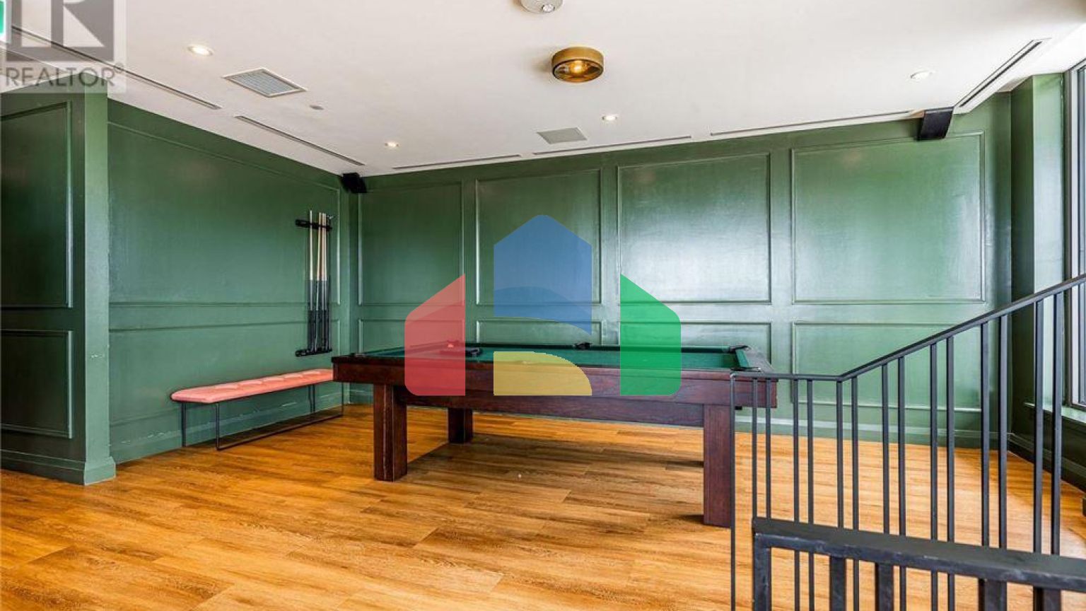 Residential - Condo/Apartment - Toronto, Canada - Canada