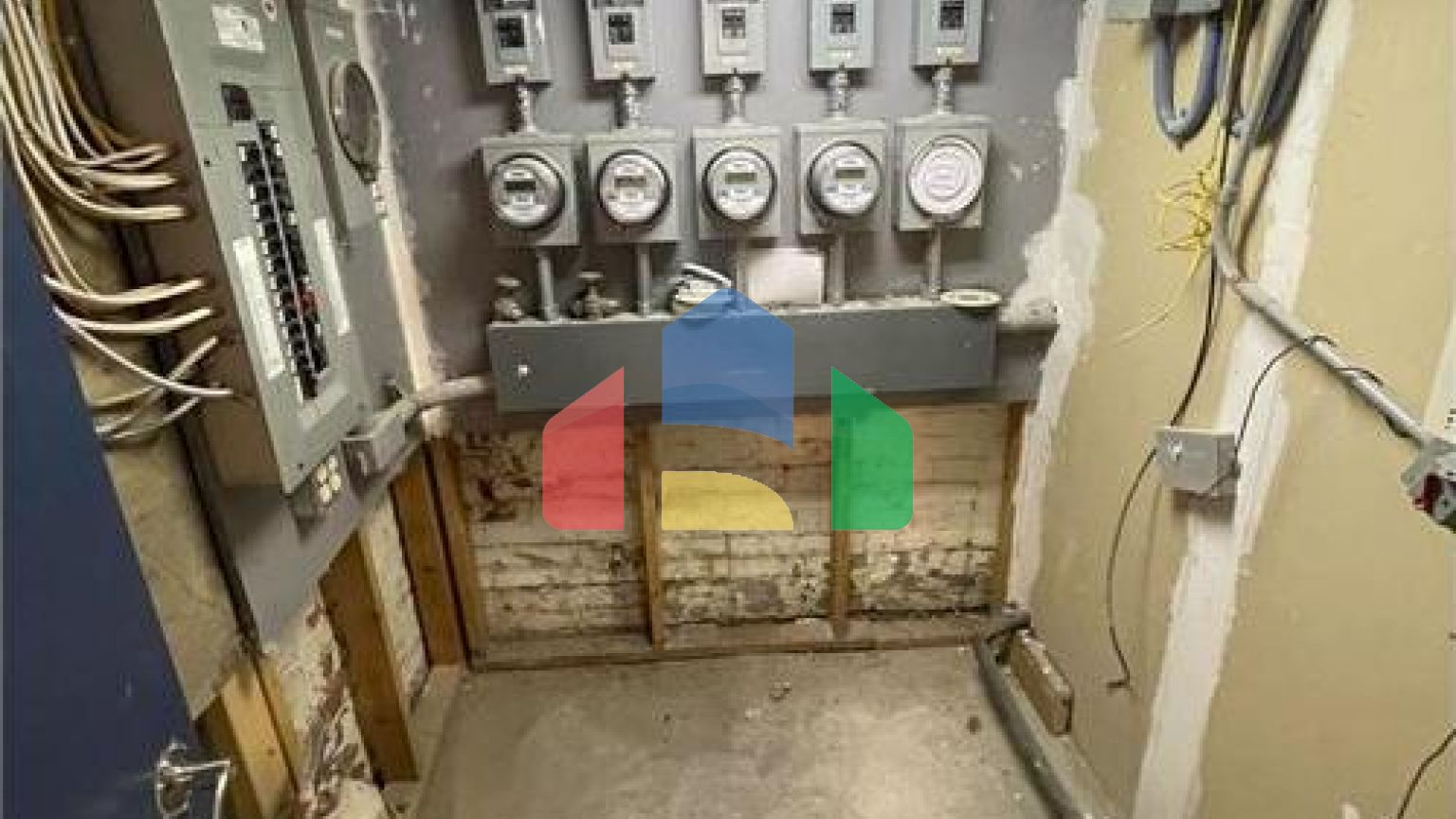 Residential - Single Family Home - Toronto, Canada - Canada