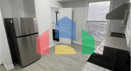 Residential - Single Family Home - Toronto, Canada - Canada