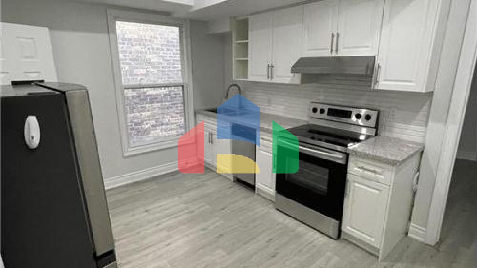 Residential - Single Family Home - Toronto, Canada - Canada