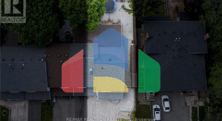 Residential - Single Family Home - Toronto, Canada - Canada Residential - Single Family Home - Toronto, Canada - Canada