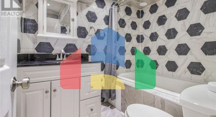 Residential - Single Family Home - Toronto, Canada - Canada Residential - Single Family Home - Toronto, Canada - Canada