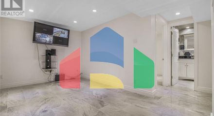 Residential - Single Family Home - Toronto, Canada - Canada Residential - Single Family Home - Toronto, Canada - Canada