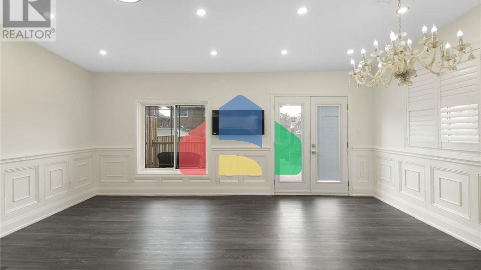 Residential - Single Family Home - Toronto, Canada - Canada