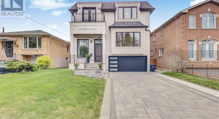 Residential - Single Family Home - Toronto, Canada - Canada