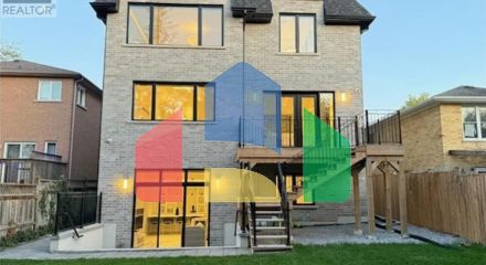 Residential - Single Family Home - Toronto, Canada - Canada