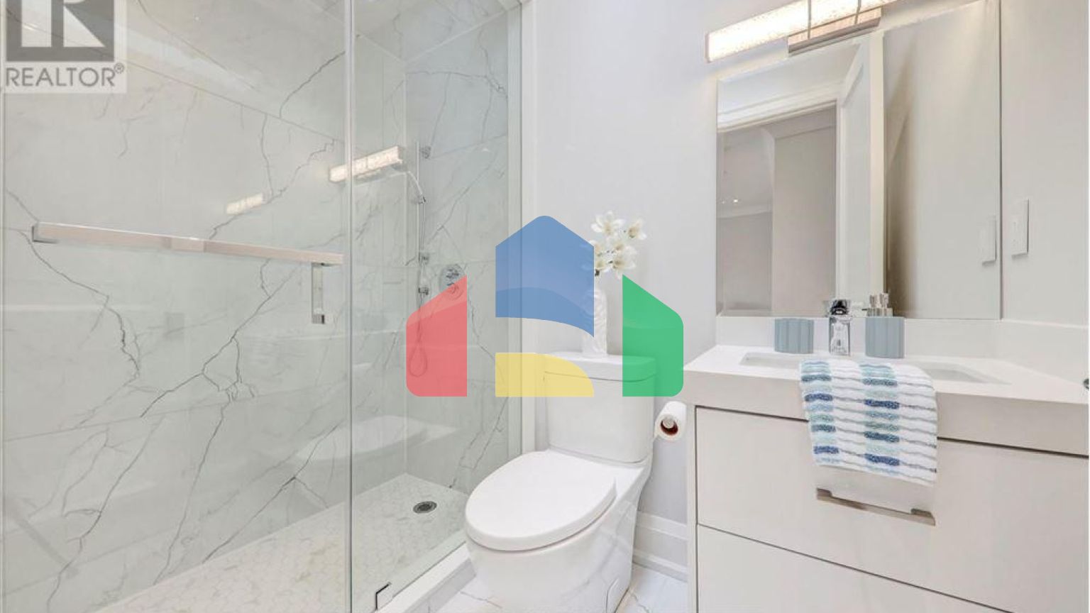 Residential - Single Family Home - Toronto, Canada - Canada