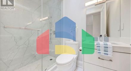 Residential - Single Family Home - Toronto, Canada - Canada