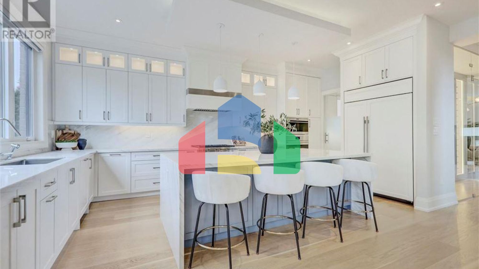 Residential - Single Family Home - Toronto, Canada - Canada