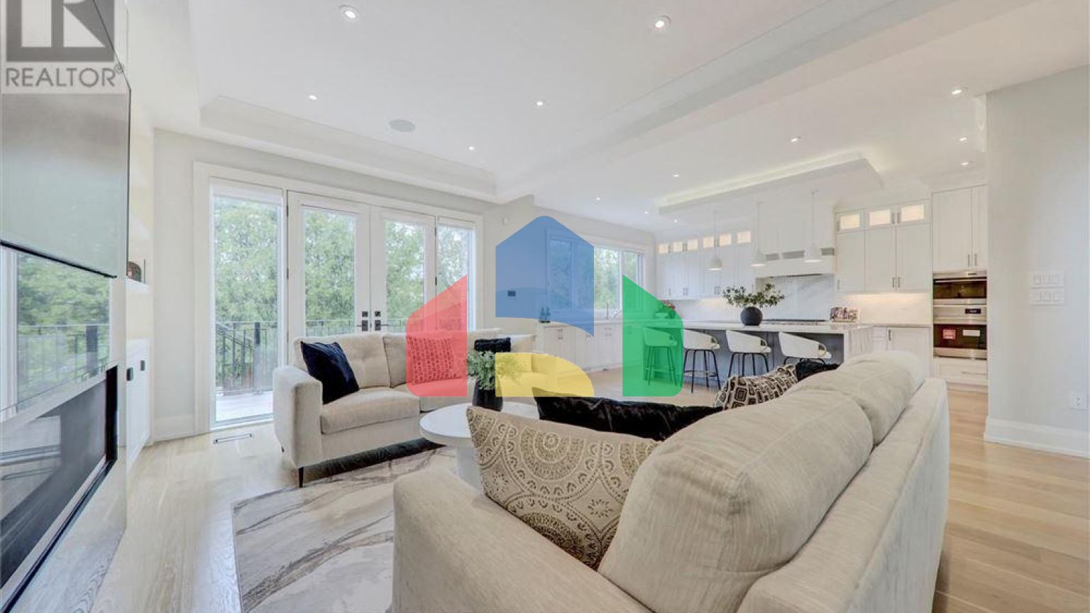 Residential - Single Family Home - Toronto, Canada - Canada