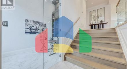 Residential - Single Family Home - Toronto, Canada - Canada