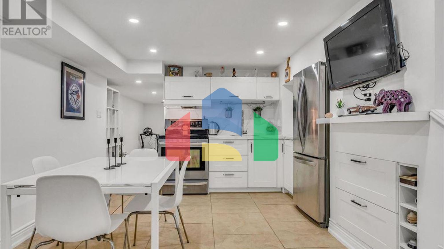 Residential - Single Family Home - Toronto, Canada - Canada