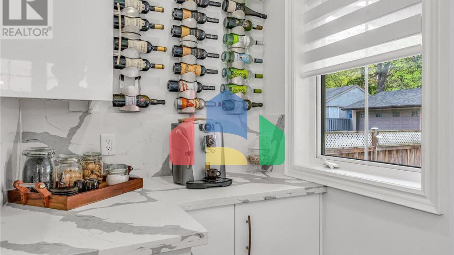 Residential - Single Family Home - Toronto, Canada - Canada