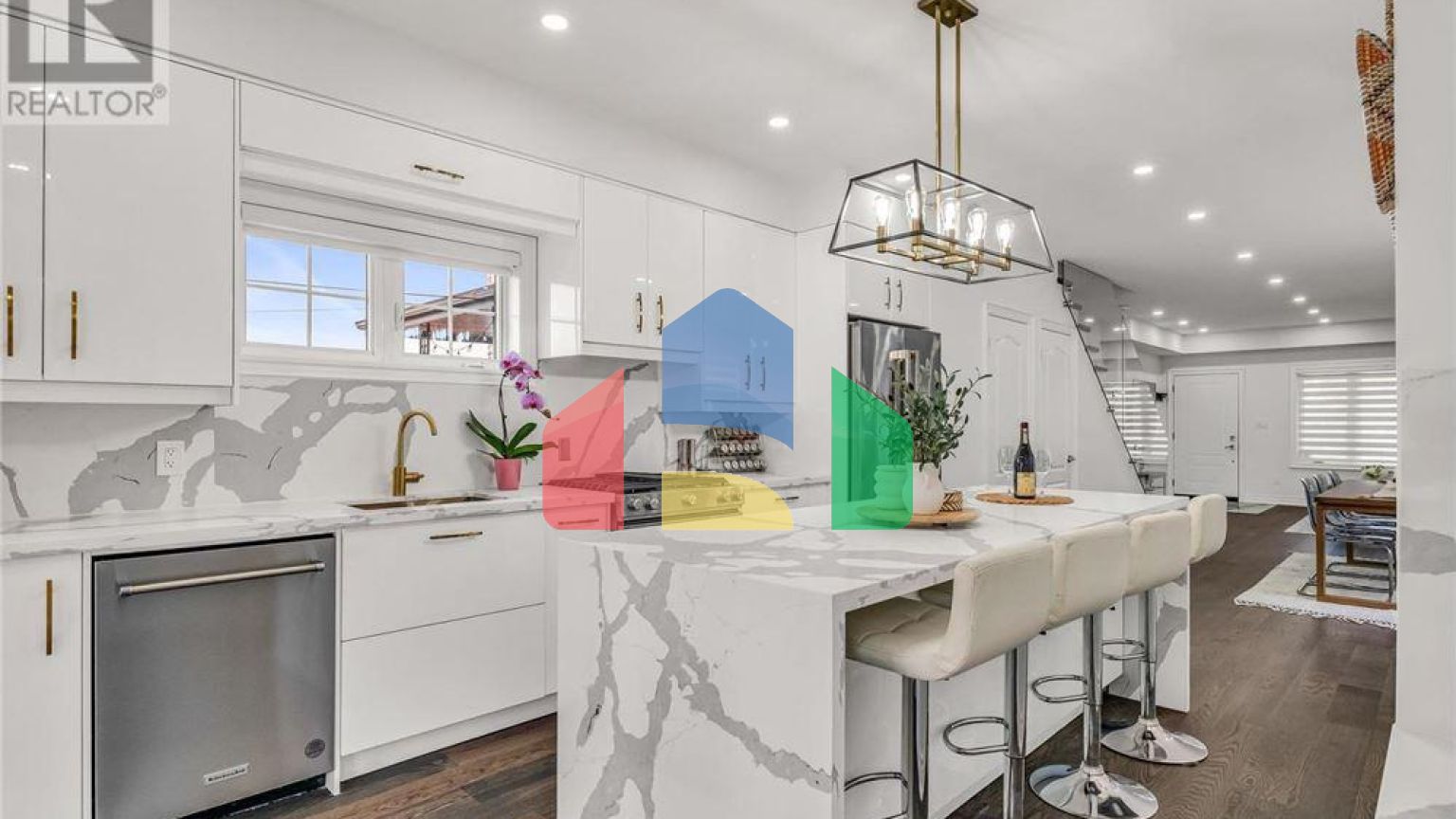 Residential - Single Family Home - Toronto, Canada - Canada