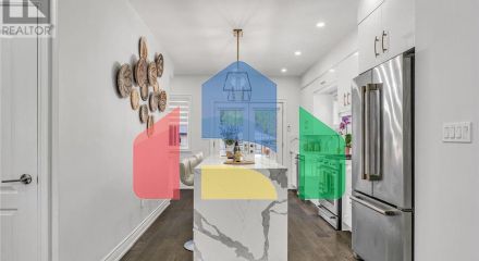Residential - Single Family Home - Toronto, Canada - Canada