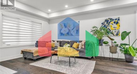 Residential - Single Family Home - Toronto, Canada - Canada
