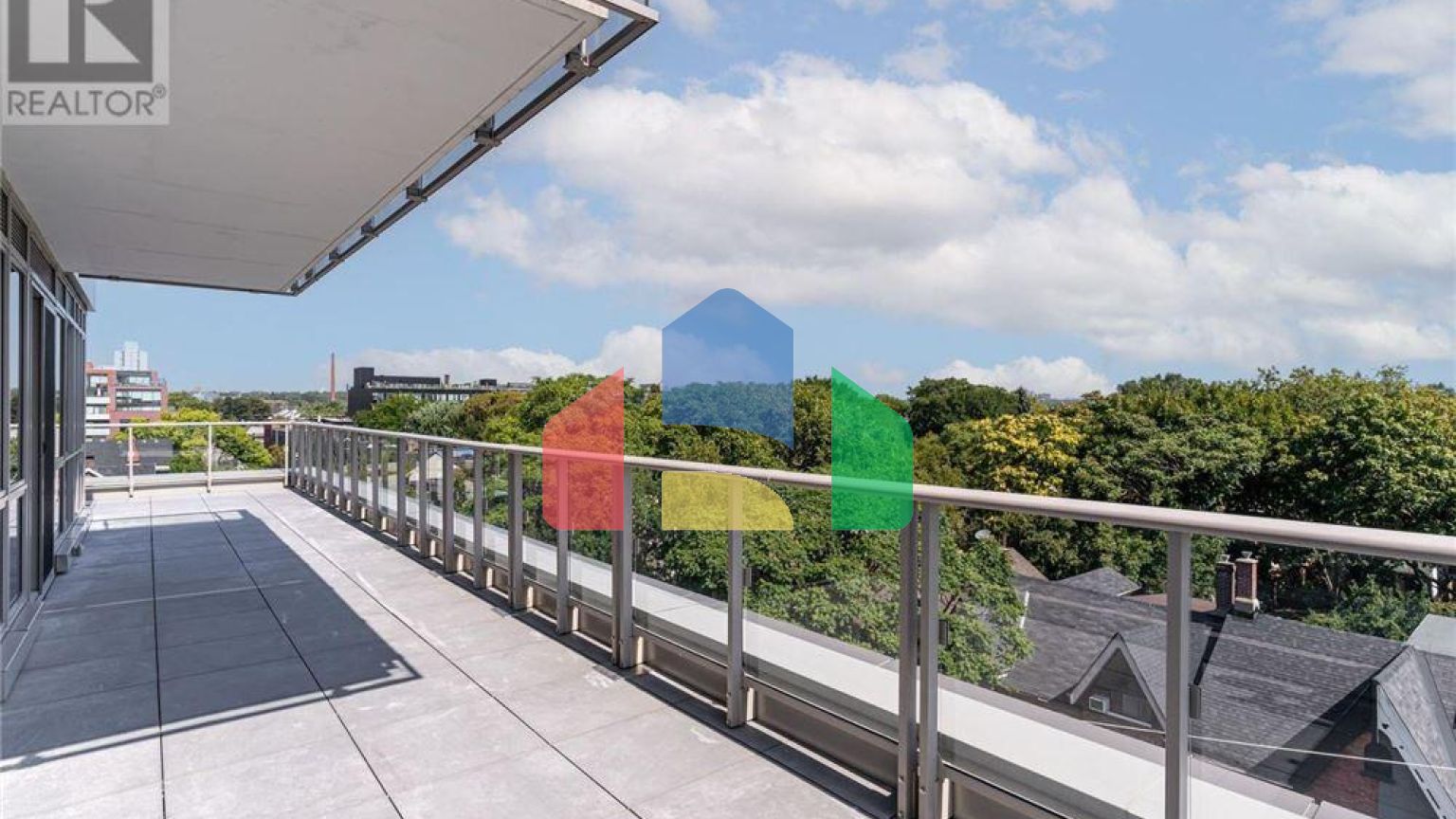 Residential - Condo/Apartment - Toronto, Canada - Canada