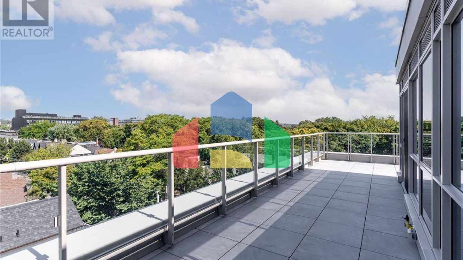 Residential - Condo/Apartment - Toronto, Canada - Canada