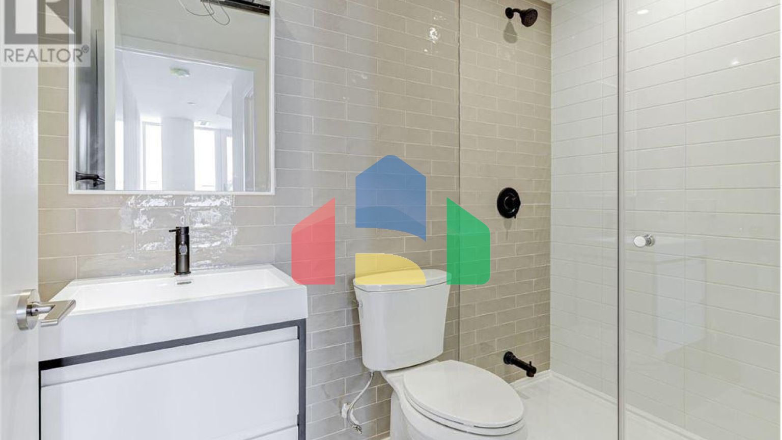 Residential - Condo/Apartment - Toronto, Canada - Canada