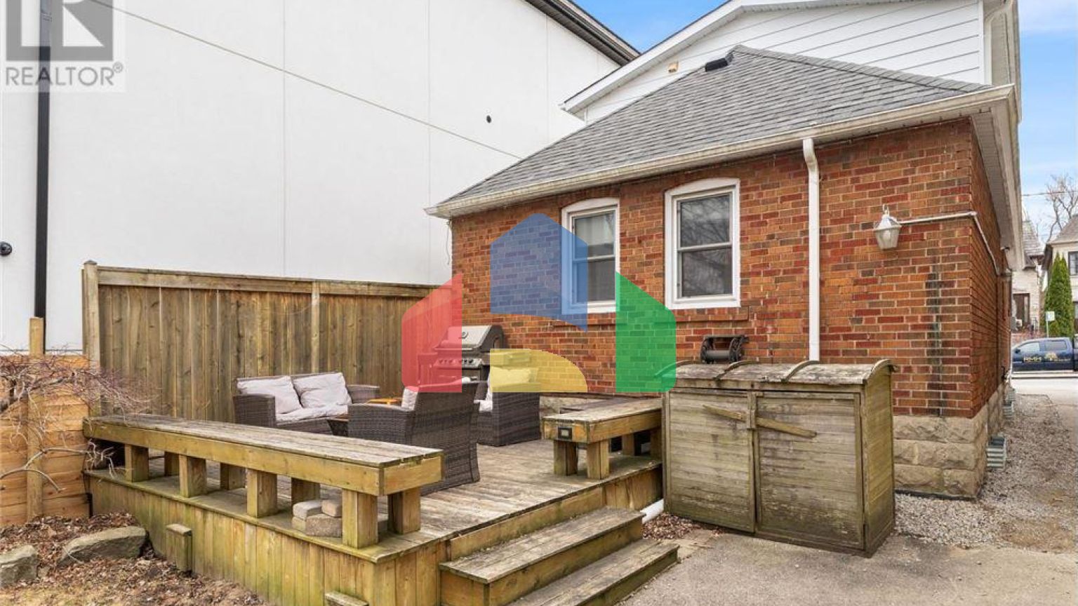 Residential - Single Family Home - Toronto, Canada - Canada