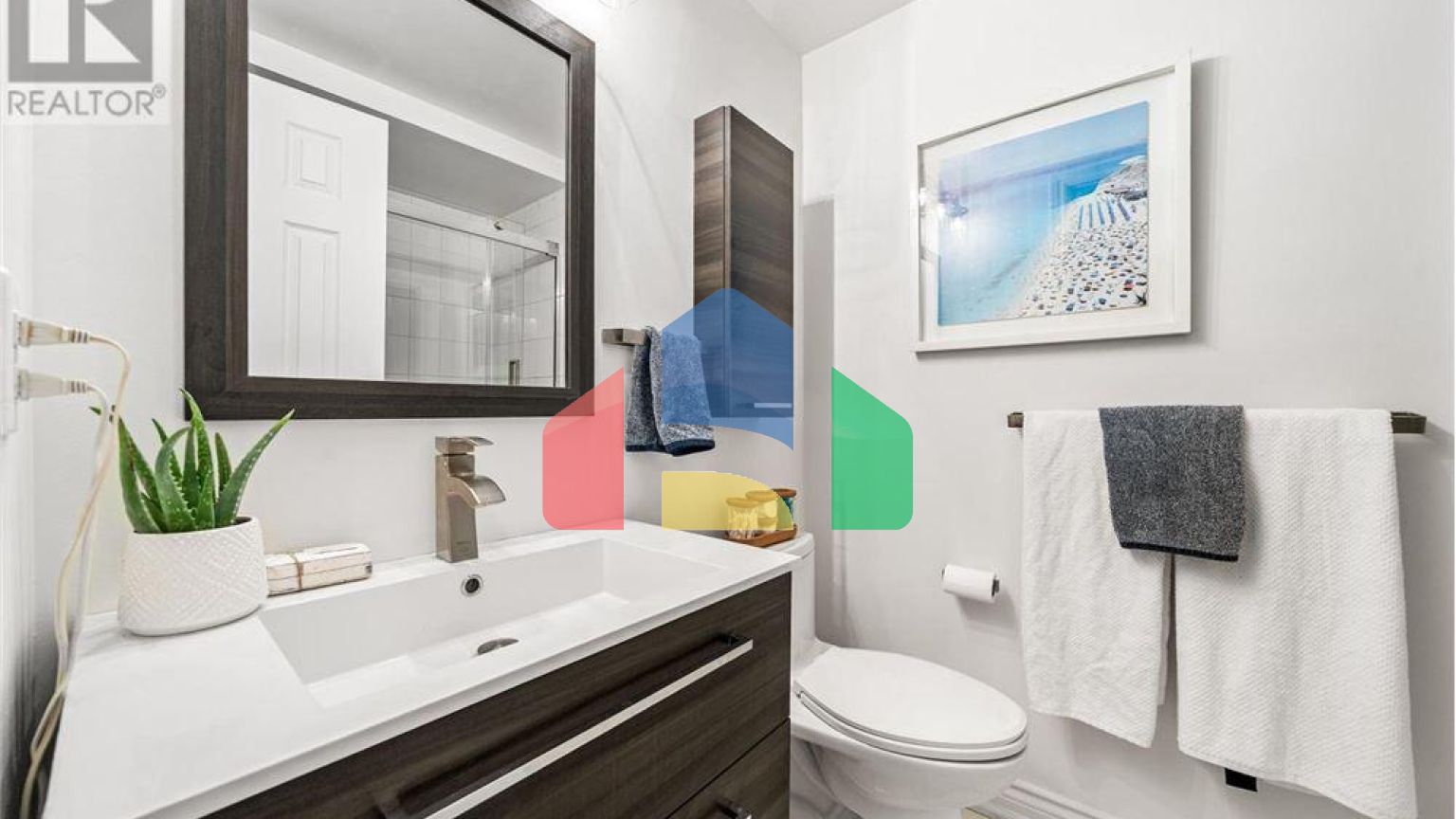 Residential - Single Family Home - Toronto, Canada - Canada