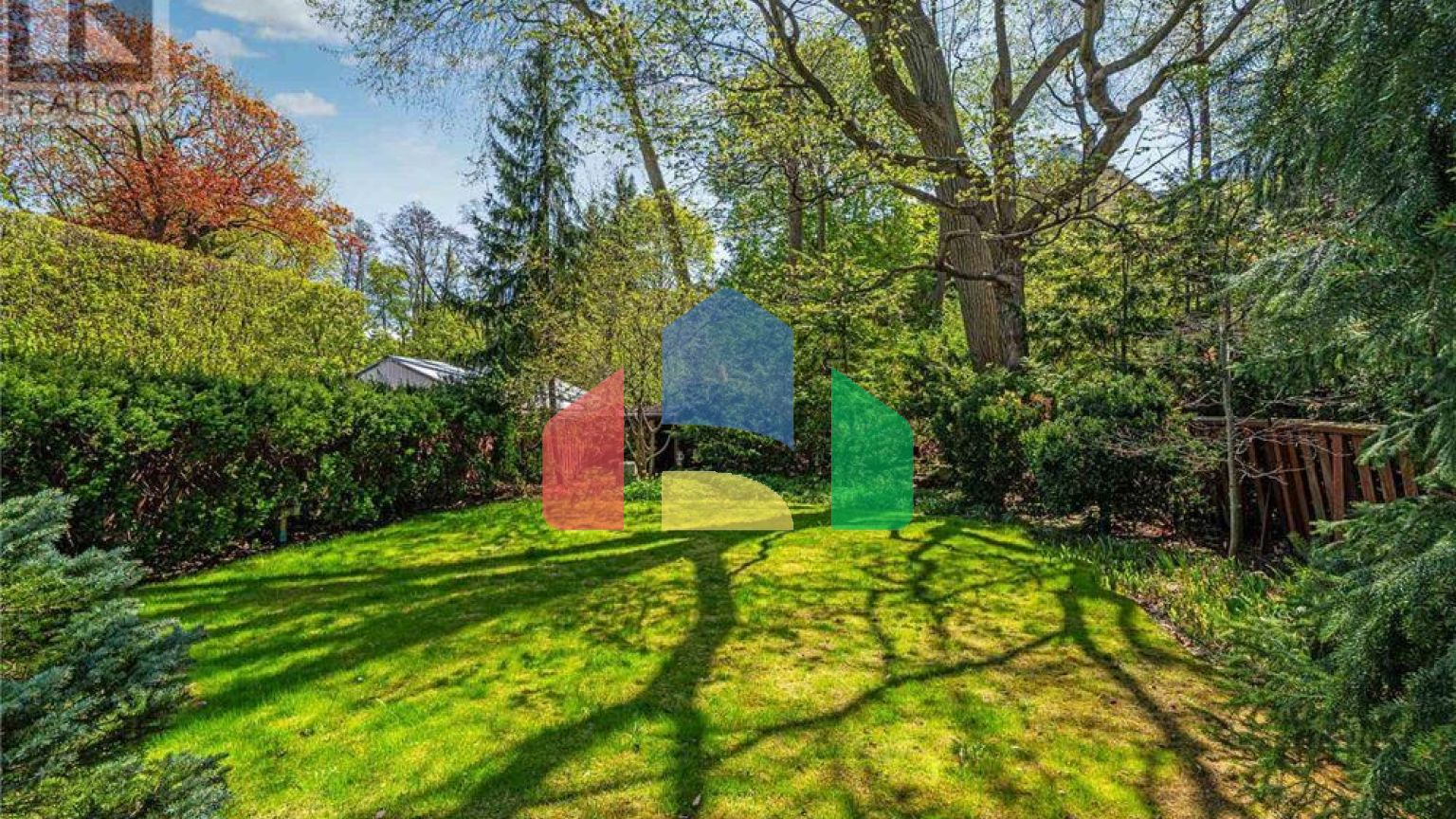 Residential - Single Family Home - Toronto, Canada - Canada