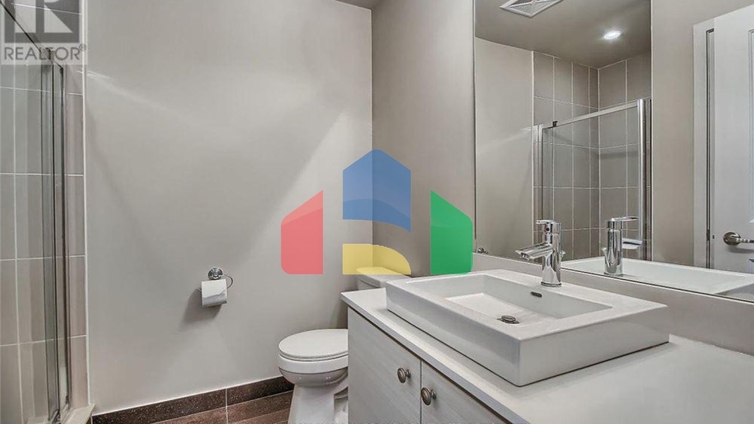 Residential - Condo/Apartment - Toronto, Canada - Canada