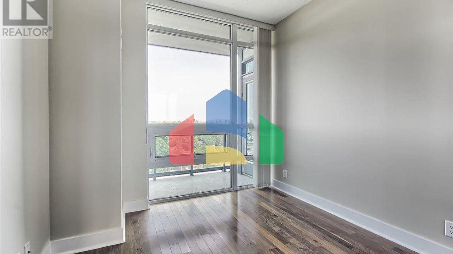 Residential - Condo/Apartment - Toronto, Canada - Canada