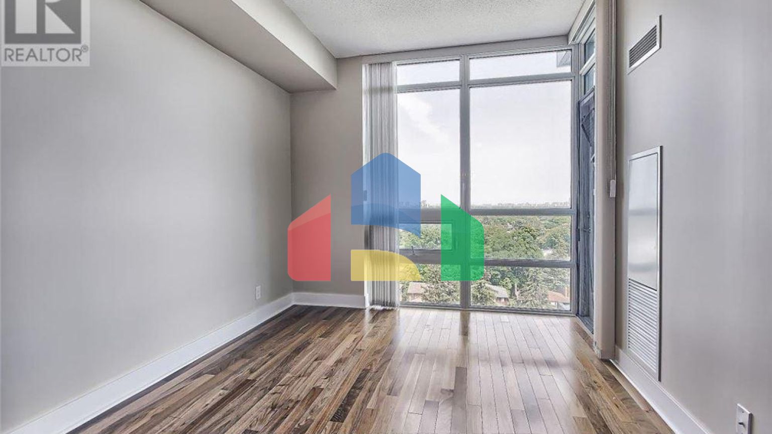 Residential - Condo/Apartment - Toronto, Canada - Canada