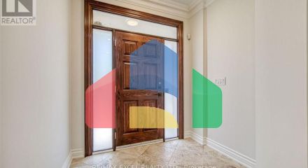 Residential - Single Family Home - Toronto, Canada - Canada