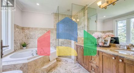 Residential - Single Family Home - Toronto, Canada - Canada