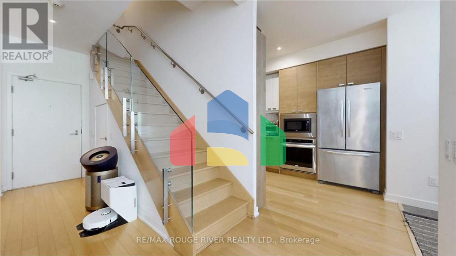 Residential - Condo/Apartment - Toronto, Canada - Canada