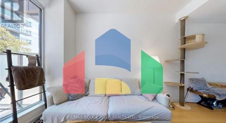 Residential - Condo/Apartment - Toronto, Canada - Canada