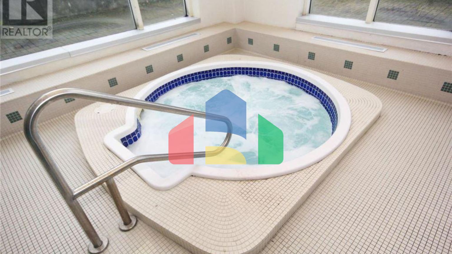 Residential - Condo/Apartment - Toronto, Canada - Canada