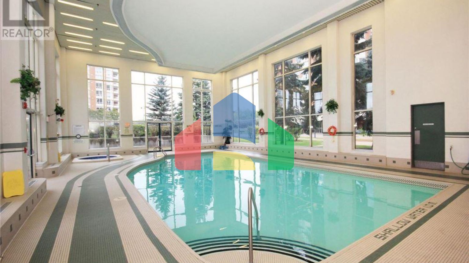 Residential - Condo/Apartment - Toronto, Canada - Canada